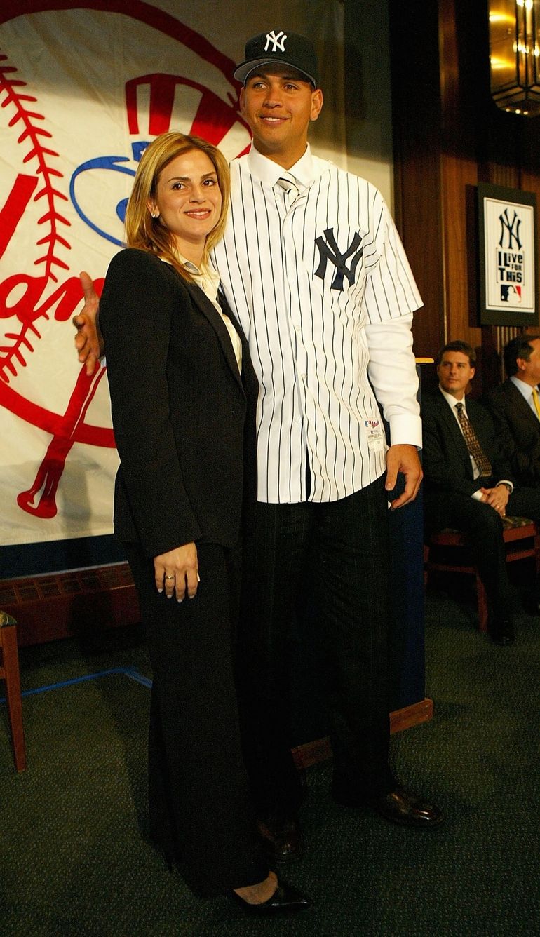 Feb. 17, 2004: Yankees introduce Alex Rodriguez - Newsday