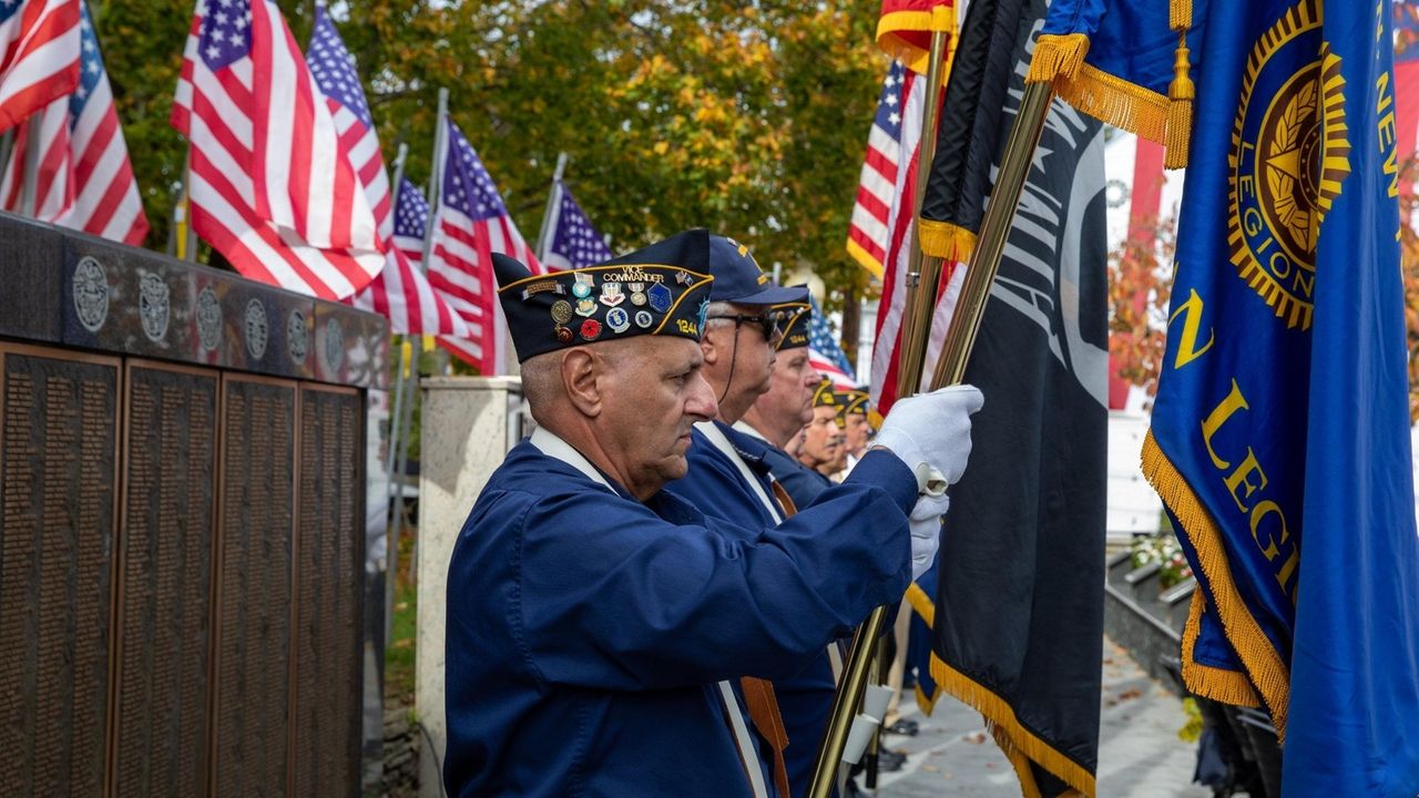 Town of Huntington honors war veterans with ceremony Newsday