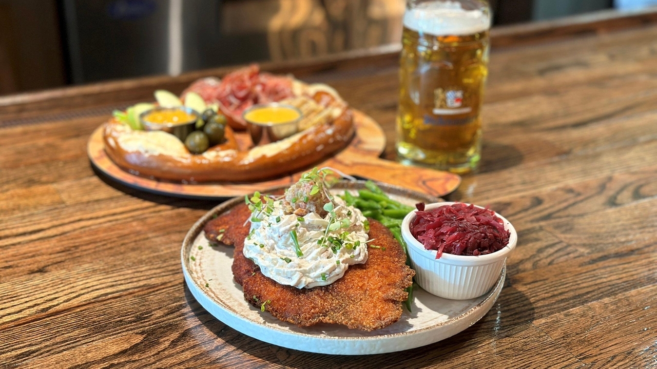 Schnitzels Gastropub opens in Stony Brook - Vimarsana News
