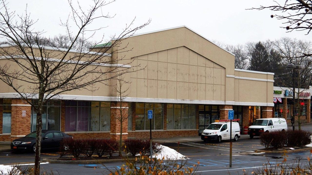 Spring opening for North Shore Farms market in Hauppauge Newsday