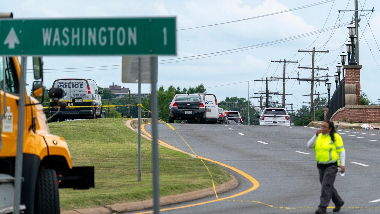5 leaving cemetery funeral near nation's capital wounded by gunfire from another car, police say - Vimarsana News