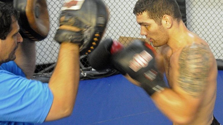 Middleweight Chris Weidman of Baldwin, trains with Ray Longo in...