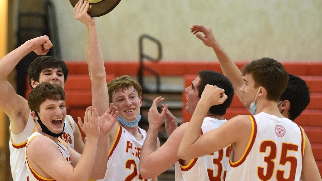 Cooper Francis leads Chaminade to CHSAA boys basketball title Newsday