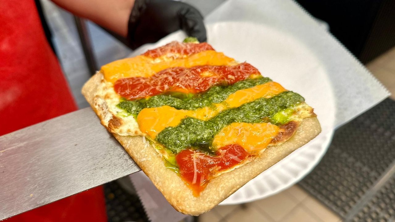Marinara Pizza opens in Greenvale Newsday