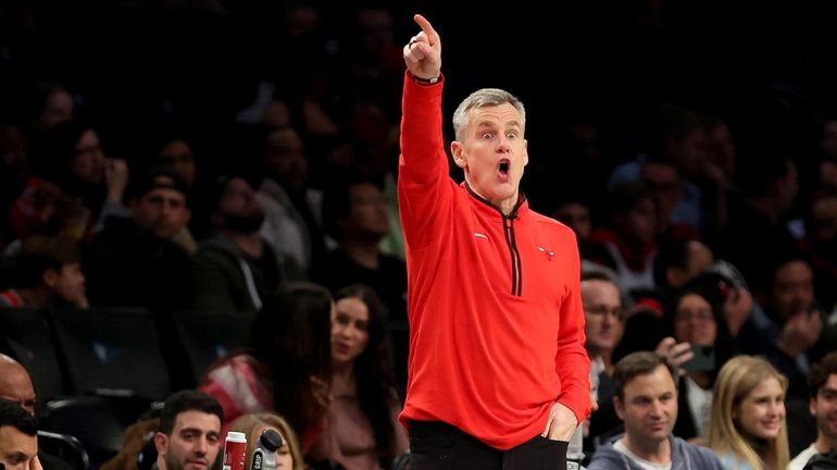 Chicago Bulls head coach Billy Donovan coaches against the Brooklyn...