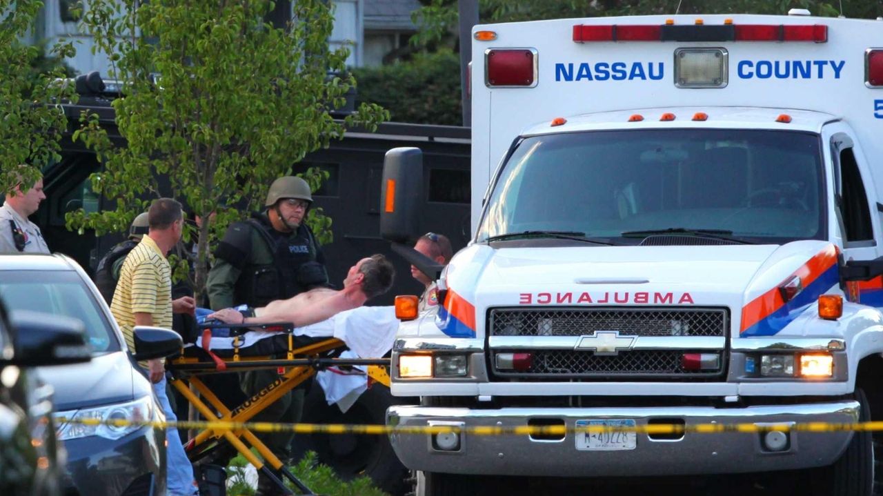 Cops Albertson man charged after standoff Newsday