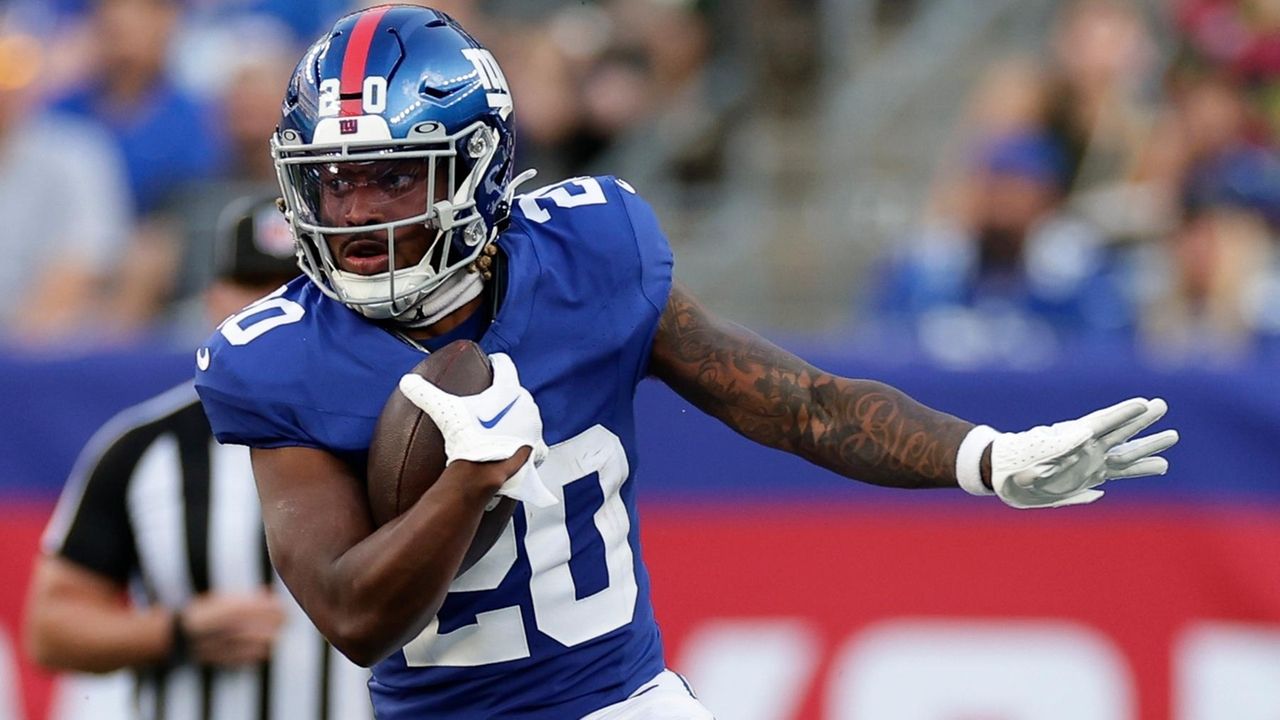 Giants rookie Eric Gray getting a chance to return kicks and punts