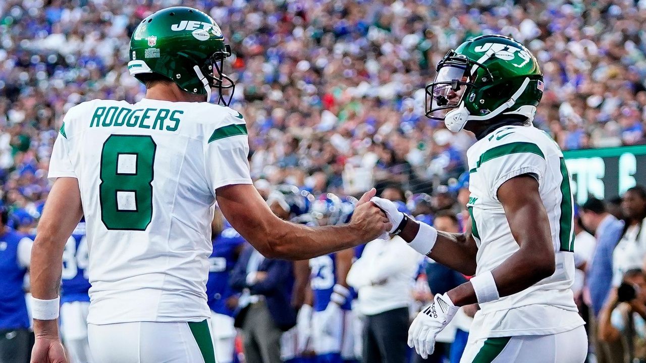 Garrett Wilson finds chemistry with Aaron Rodgers and confidence the Jets  will end playoff drought