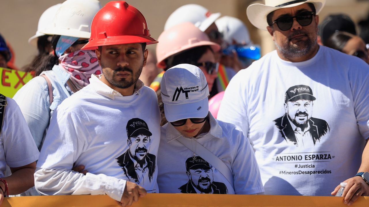 Abduction of Mexican mine workers raises doubts over touted security improvements