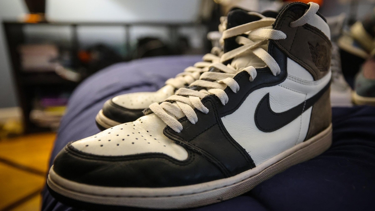 The sneaker bubble is bursting around Nike - Vimarsana News
