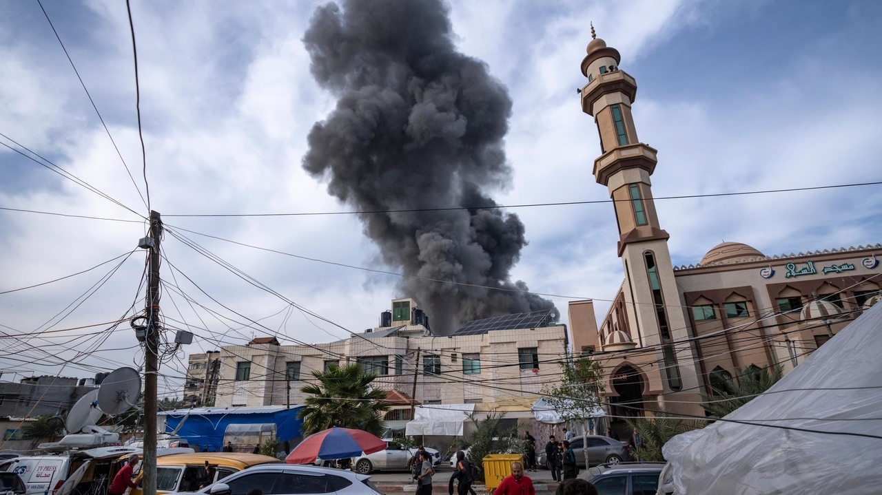Live updates | Talks on Gaza cease-fire and freeing more hostages as Hamas leader is in Egypt - Vimarsana News
