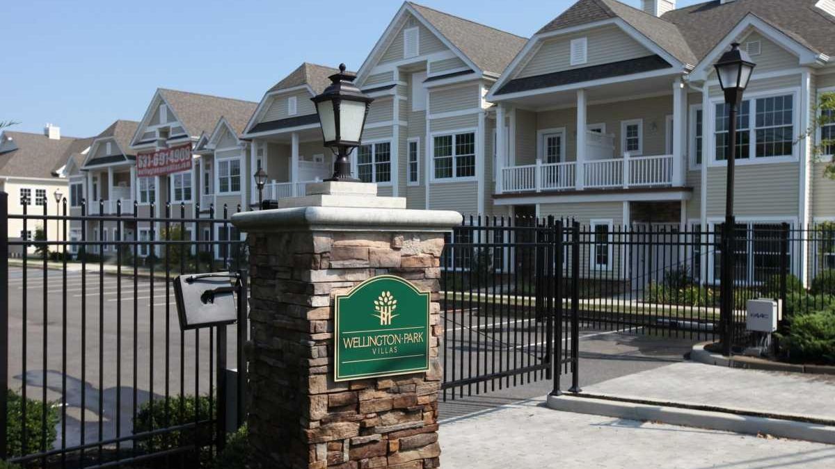 Amityville condo project in disarray Newsday