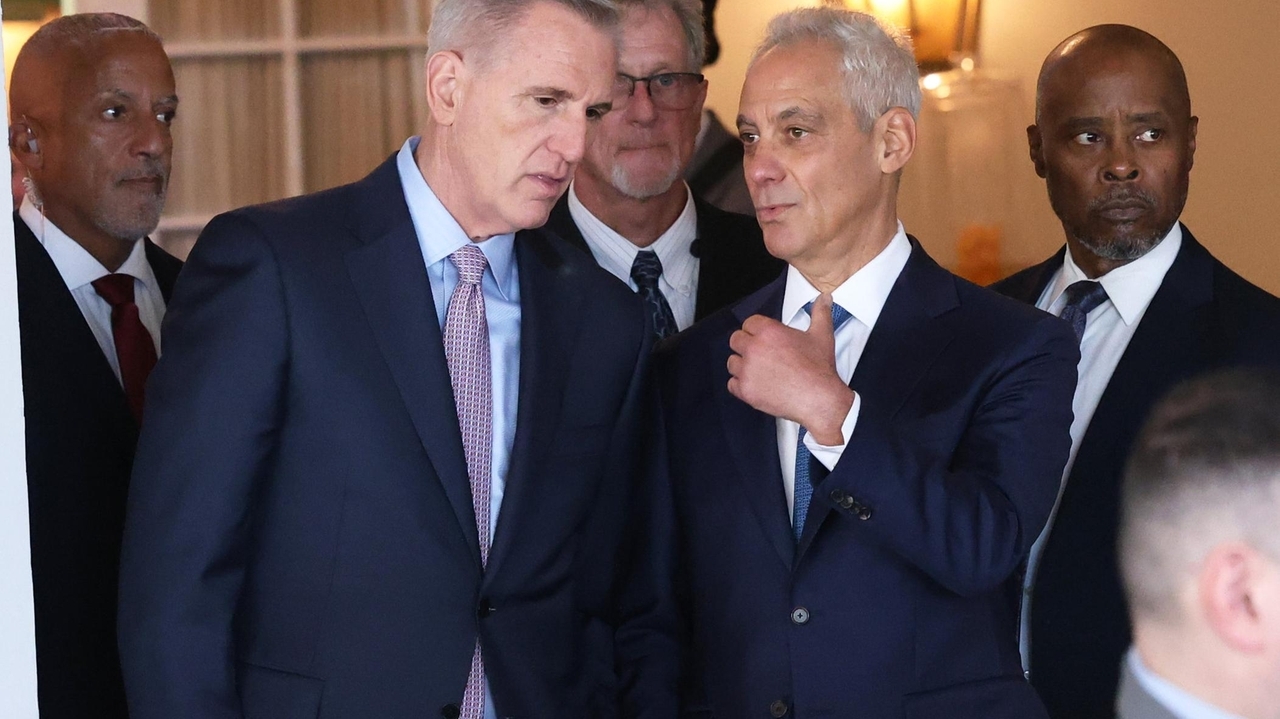 Ex-Chicago Mayor Rahm Emanuel says affordability fixes will determine if he makes White House run at LIA luncheon - Newsday