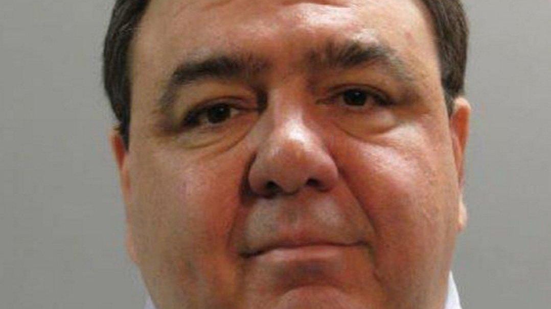 Garden City lawyer pleads guilty to stealing over 785G from clients