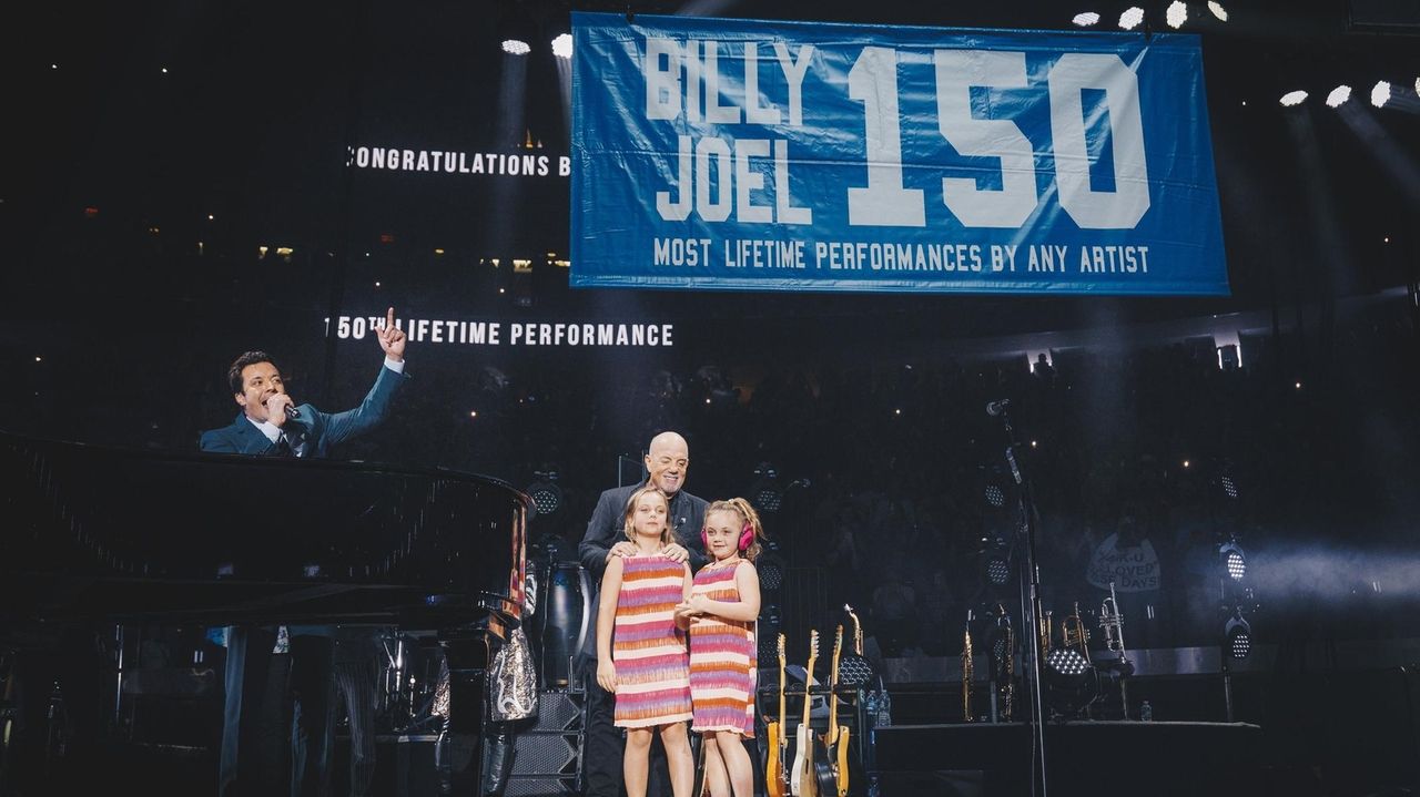 Billy Joel encerra sua estadia no MSG com mais um show que agrada ao público