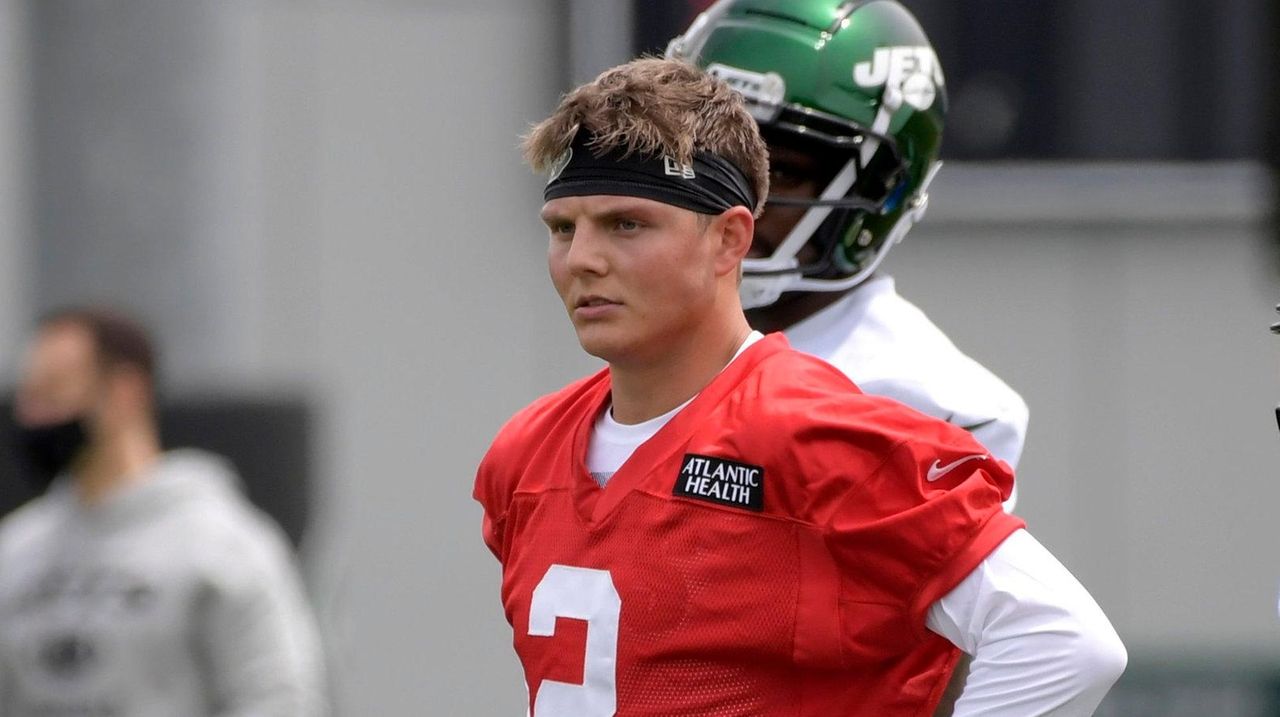 Jets' Zach Wilson makes his 1st throws at rookie minicamp (PHOTOS) 