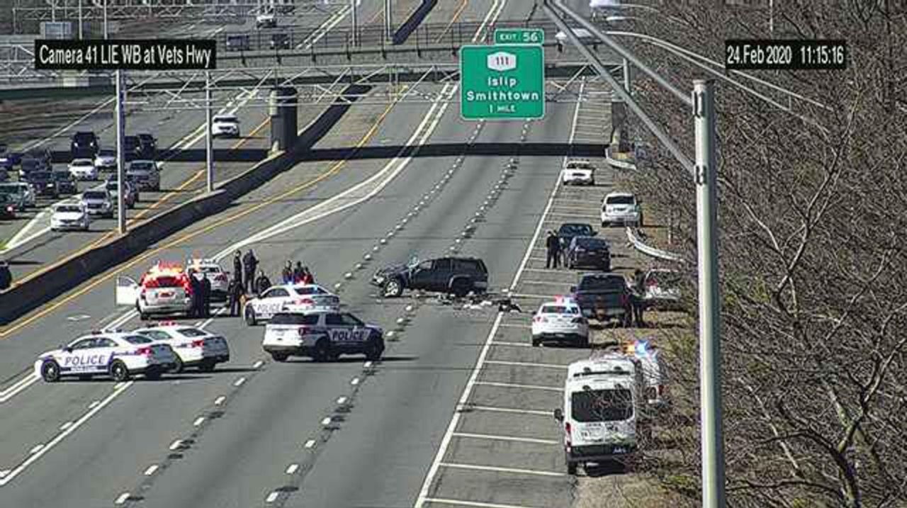 Medford man seriously injured in LIE crash near Hauppauge, police say