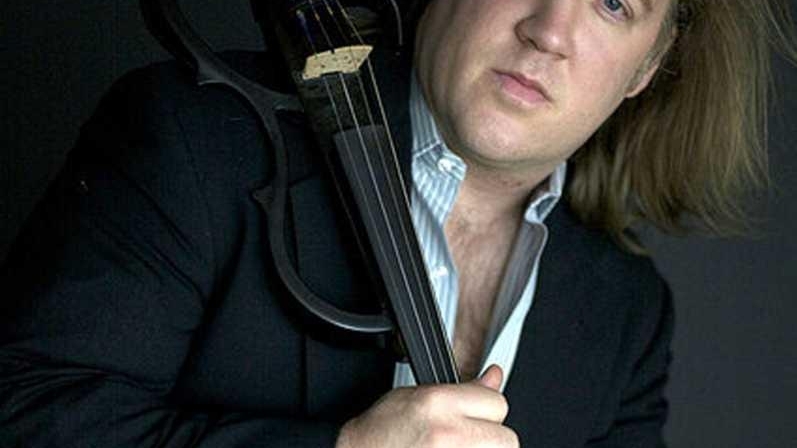 Long Island Violin Shop plugs in - Newsday