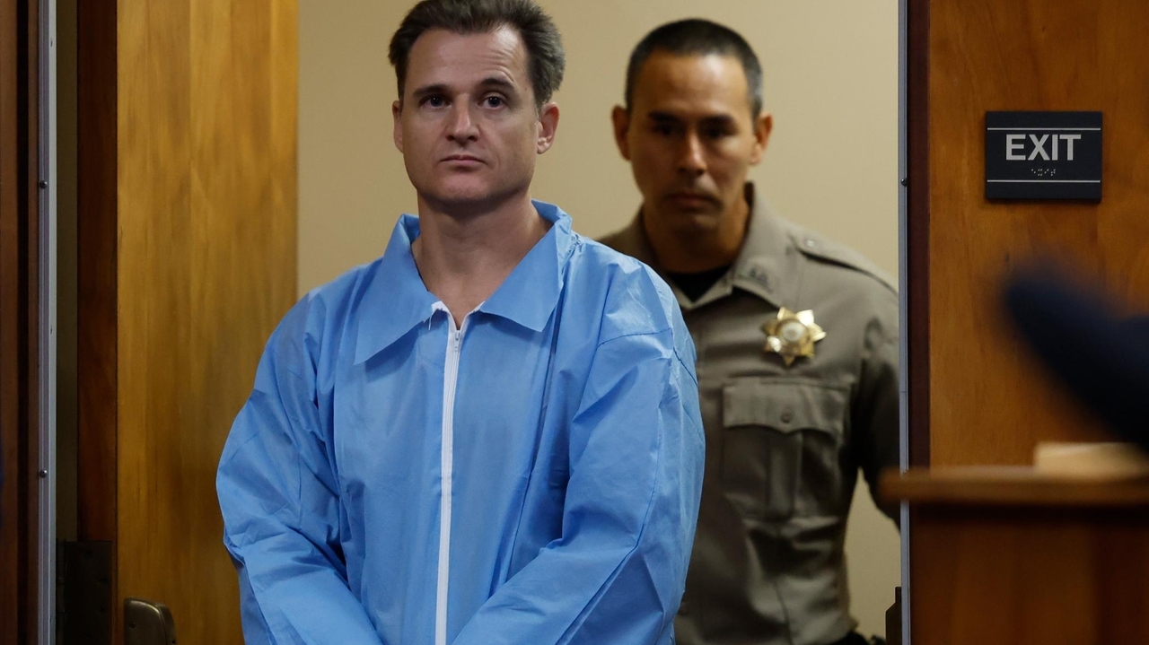 Restraining order against Maui doctor jailed on charge of attempting to ...