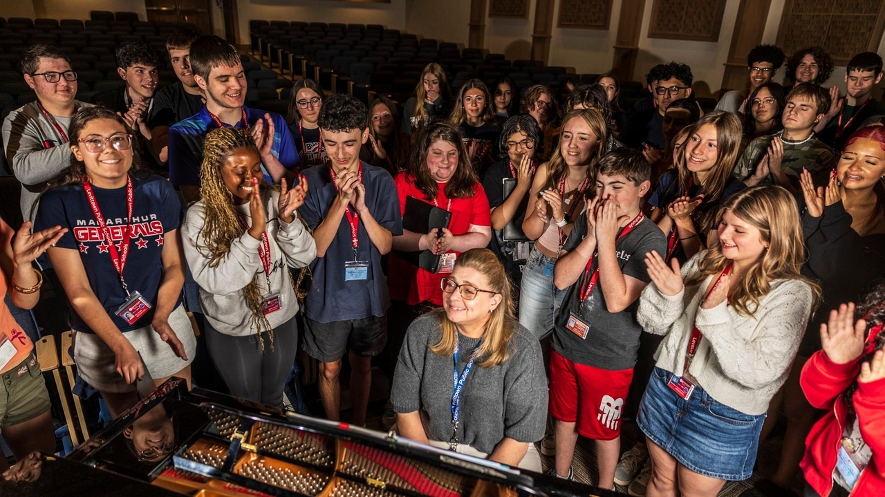 Levittown teachers wins theater excellence award