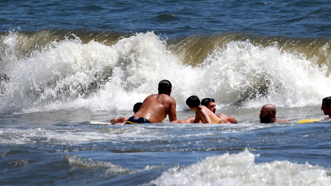 Officials caution swimmers on Long Island to stay out of the surf due to rip current risk