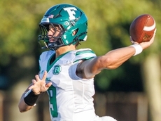 Nick Toto throws 3 TDs for Farmingdale in tough conditions to beat Long Beach