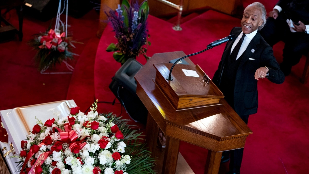 Jordan Neely, man in chokehold death, 'wanted to be something,' the Rev. Al Sharpton says at his funeral - Vimarsana News