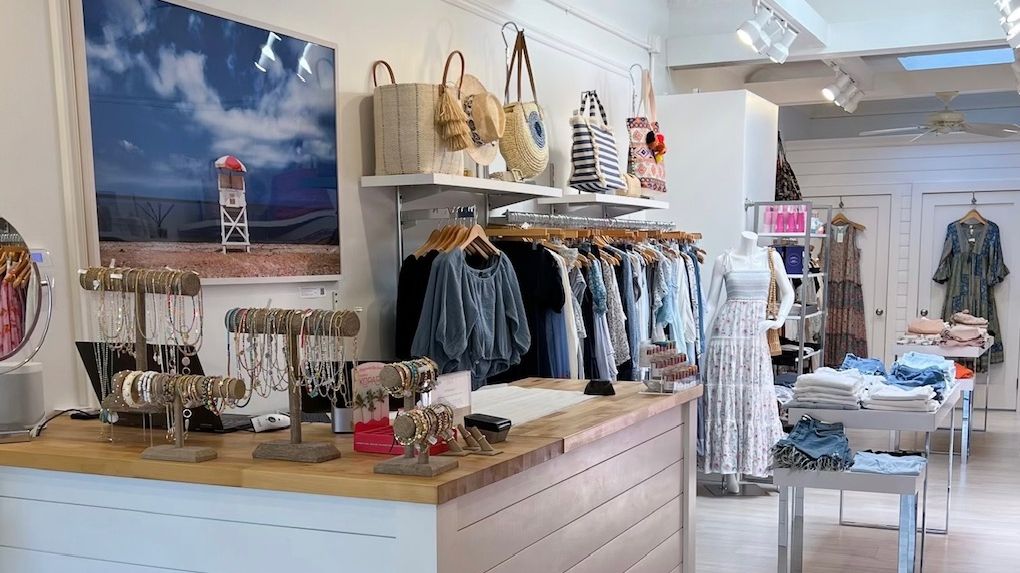 Find styles inspired by the Hamptons, North Fork at Mint Newsday