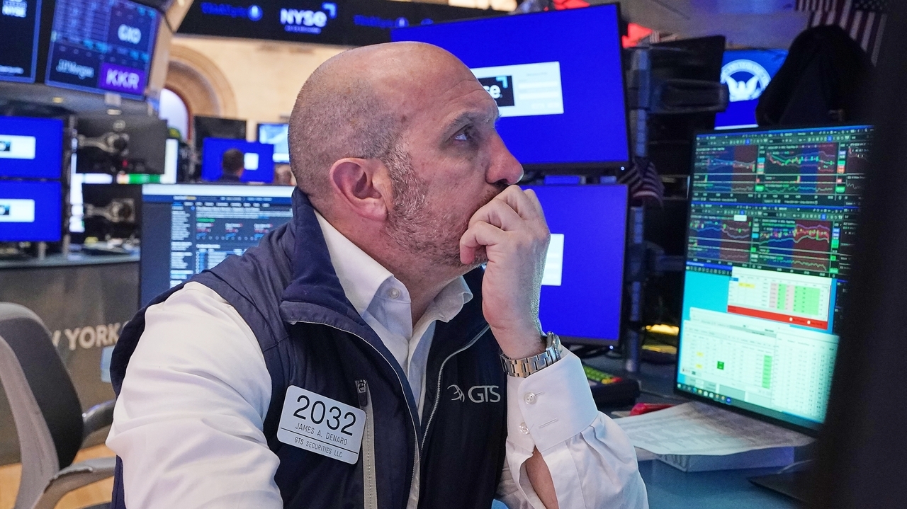 Asian benchmarks are mixed in cautious trading amid uncertainty about US-Iran ceasefire talks