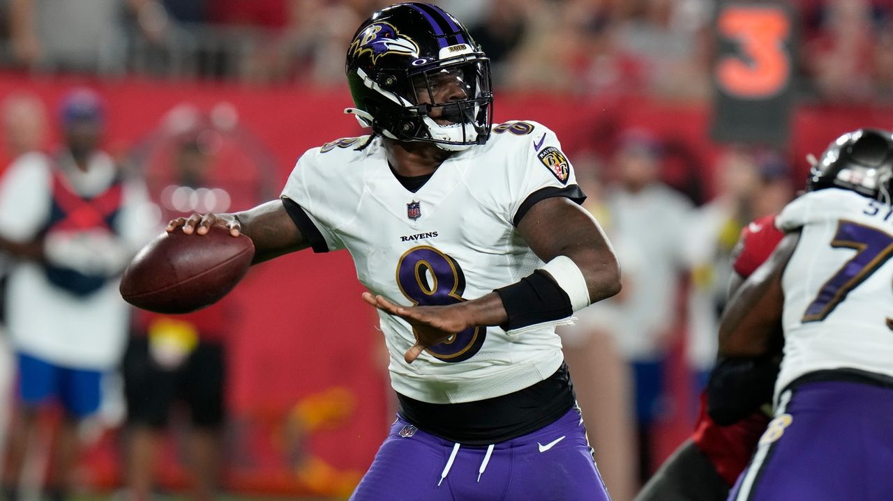 Ravens vs. Buccaneers score, takeaways: Baltimore hands Tom Brady