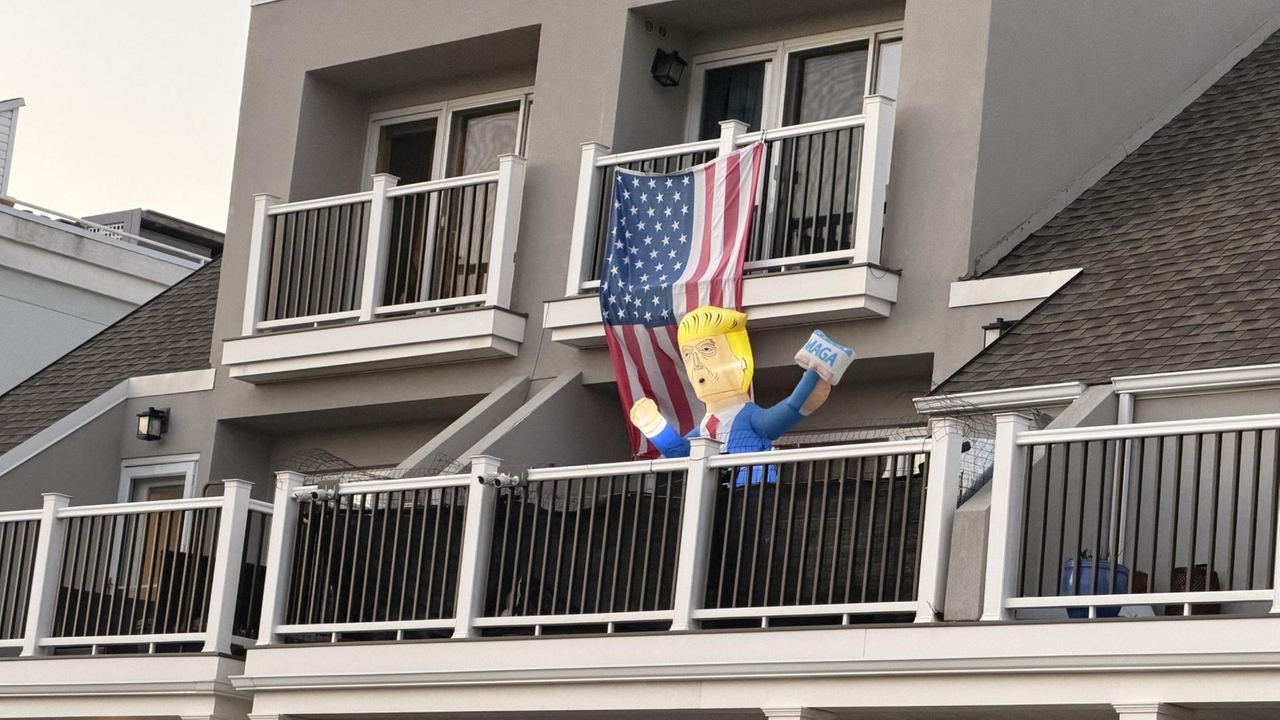 Long Beach Trump fan, city to settle $25M flag suit for $50G