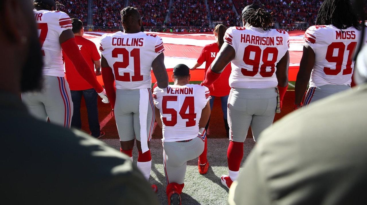 Three NFL players kneel for anthem on Veteran's Day weekend