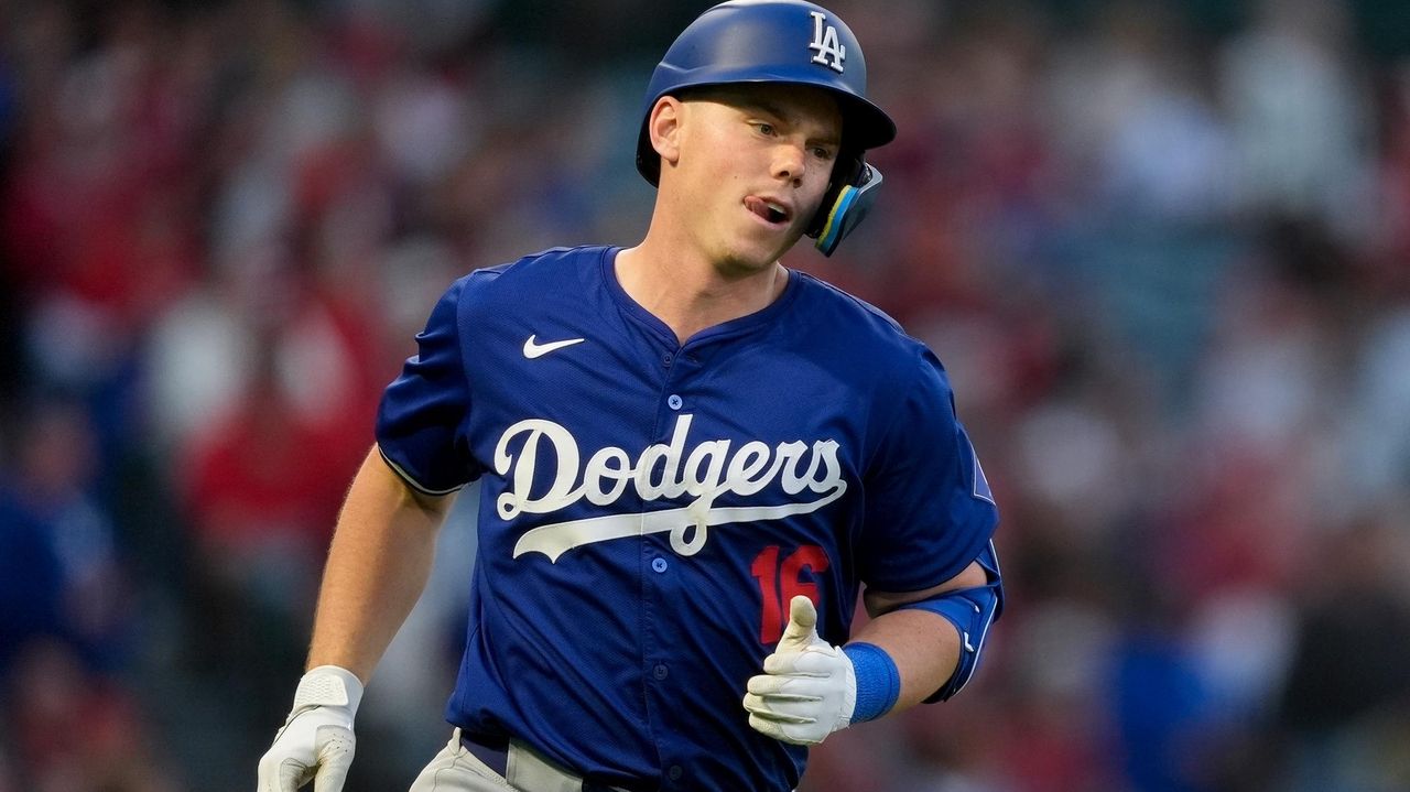 Will Smith, Dodgers reach $140 million, 10-year deal. LA has spent $1.4