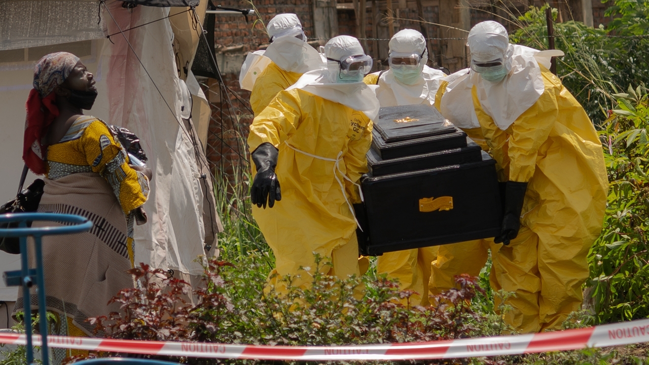 Appeals in Congo for urgent supplies as aid groups warn Ebola outbreak is 'gaining momentum'