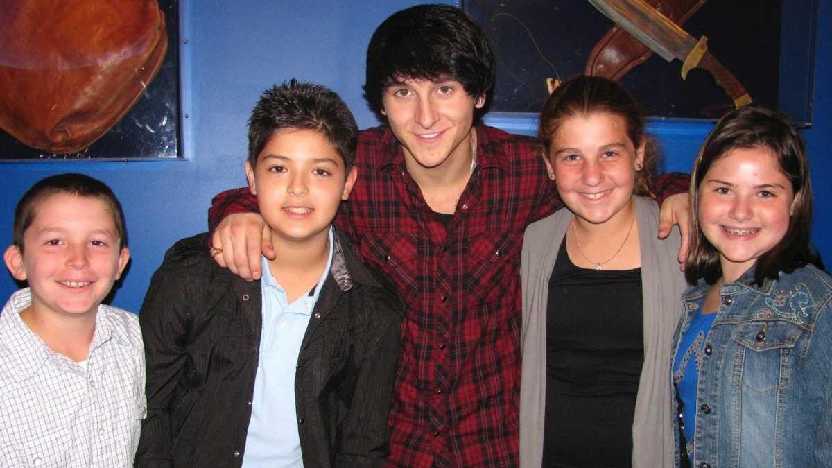 Kidsday talks with Mitchel Musso - Newsday, image size:1200x675