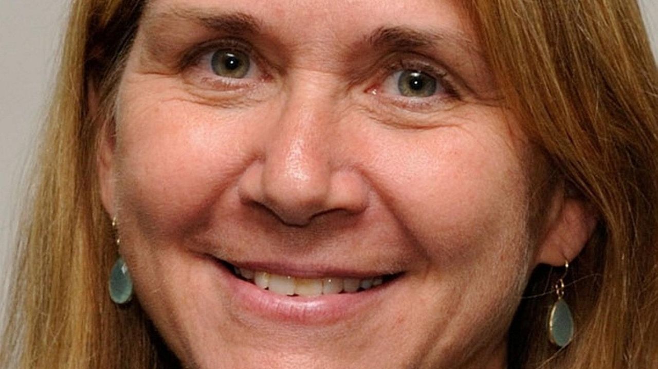 Suffolk Democrats name Whelan to run for Suffolk surrogate judge Newsday