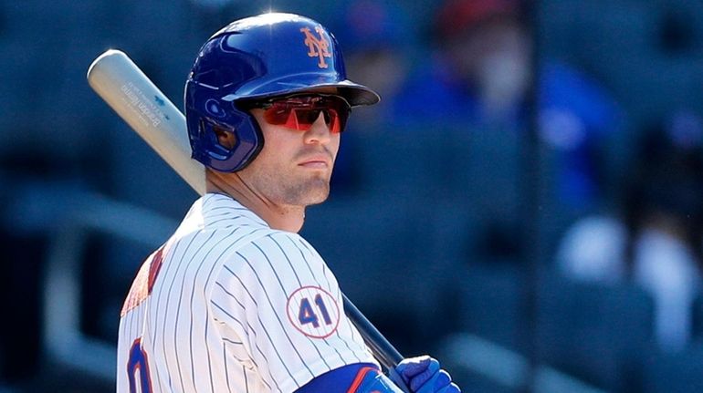 Mets' Brandon Nimmo has torn ligament in left index finger