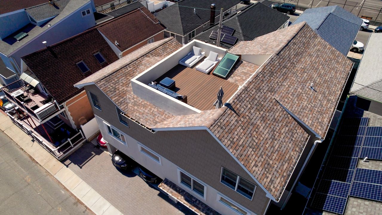 Long Beach West End home on double lot lists for 1.9 million Newsday