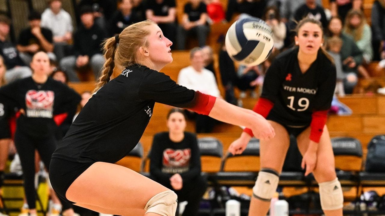 Photos: LI Class B Girls Volleyball Final - Newsday