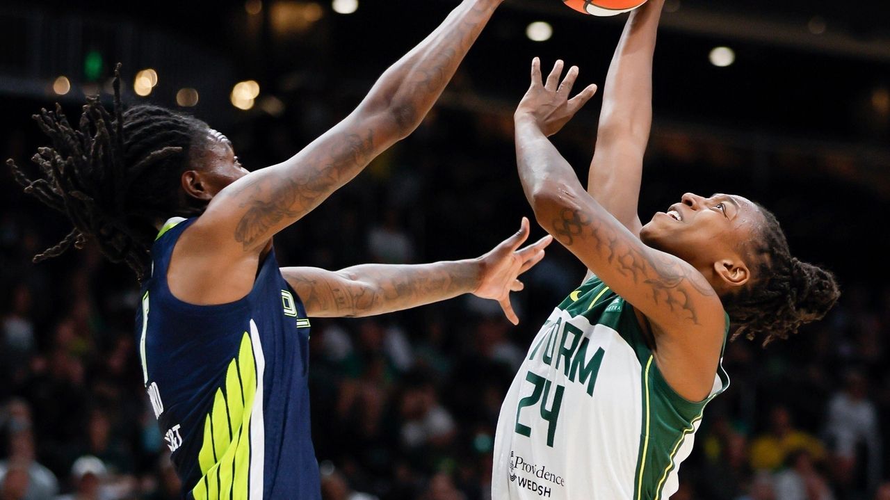 Dallas Wings overcome 20-point deficit to win first game of playoff series, Sports