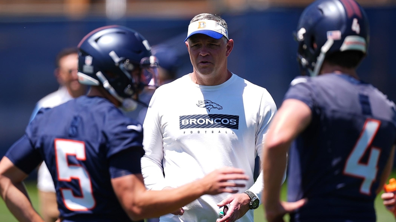 Broncos fire offensive coordinator Joe Lombardi and 2 other assistants ...