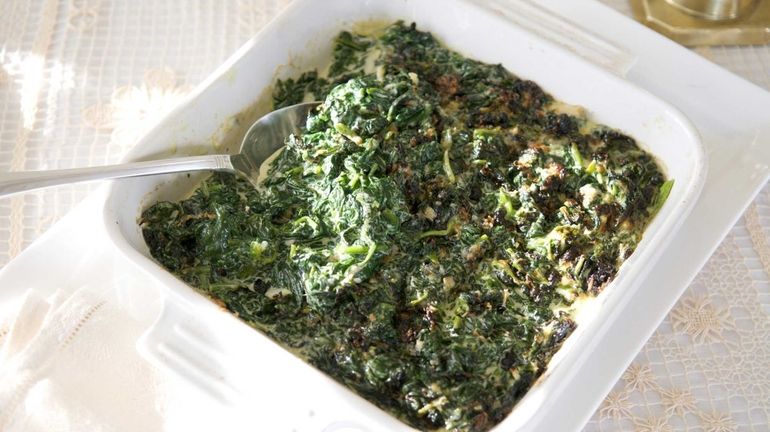 Spinach with garlic cream and Parmesan.