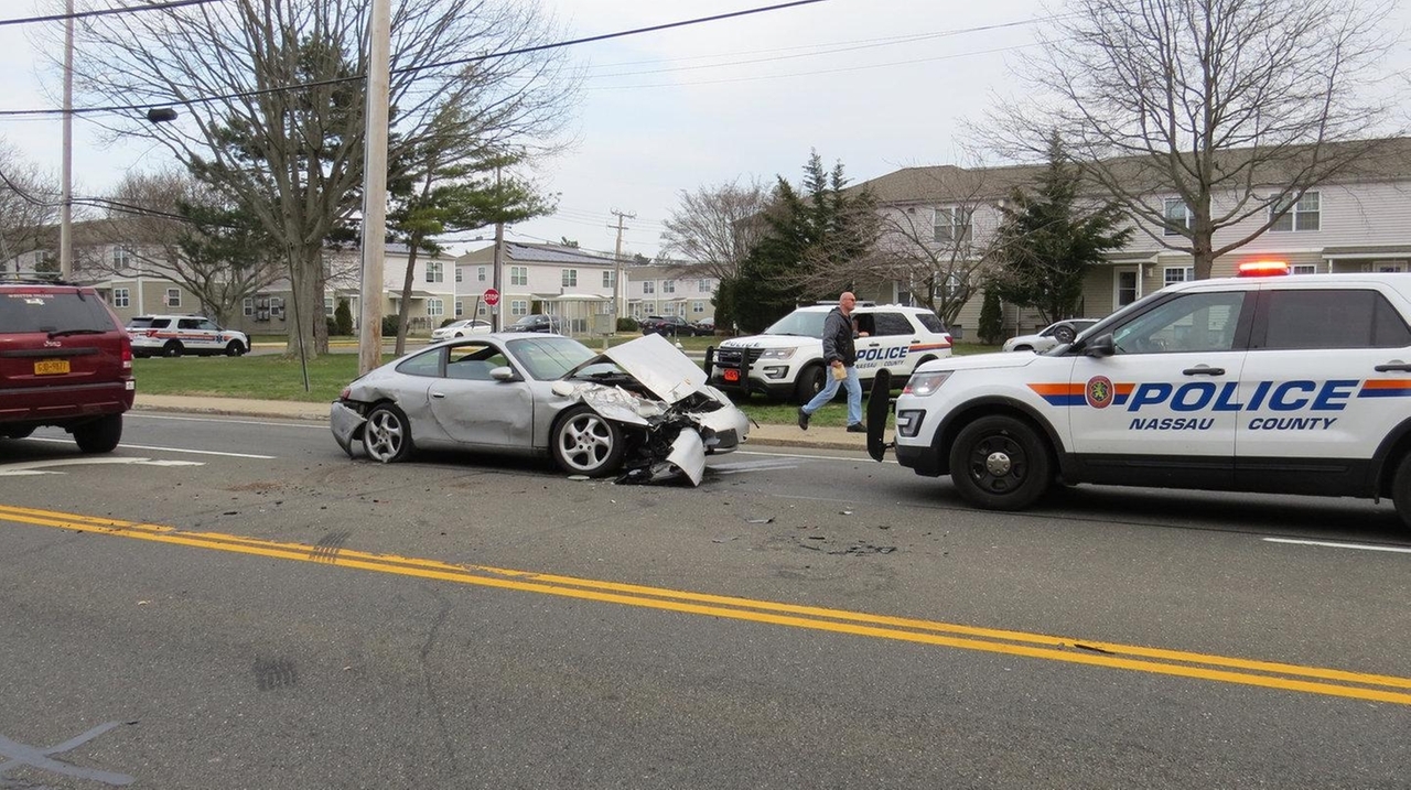 Cops: Man led police on chase that ended in crash — again - Newsday