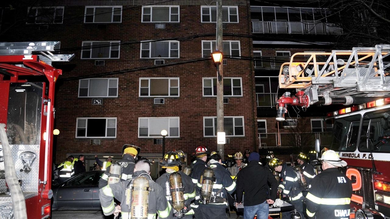Woman, 97, rescued from Mineola fire, cops say Newsday