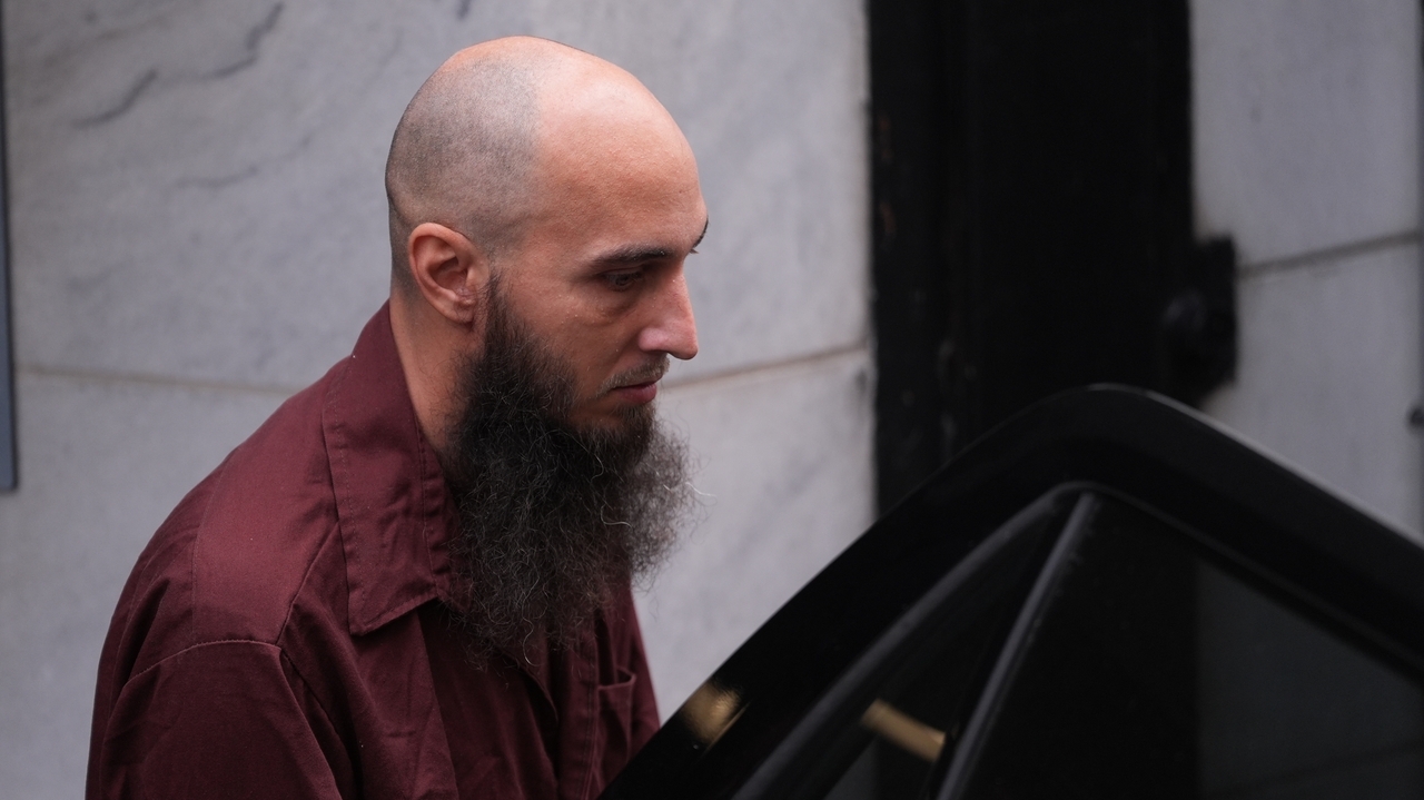 Pennsylvania man pleads guilty in arson attack at governor's mansion ...