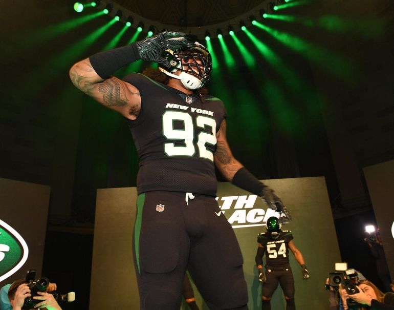 New York Jets Jersey Reveal Green Carpet at Gotham Hall Featuring: Jet Man  Where: New York, New York, United States When: 04 Apr 2019 Credit: Arturo  Holmes/WENN.com Stock Photo - Alamy