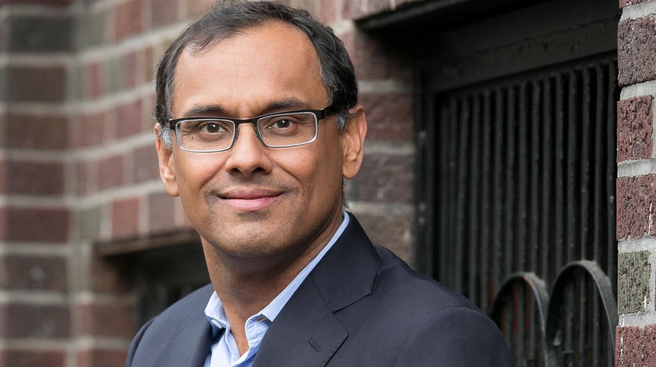 Long Island doctor Sandeep Jauhar on his new book, 'Heart: A History ...