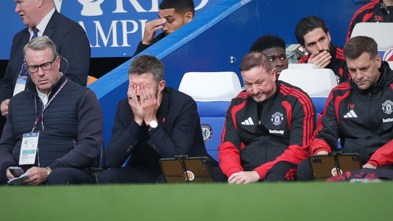 10-man Man United loses at Chelsea to leave Carrick's job in further jeopardy - Newsday