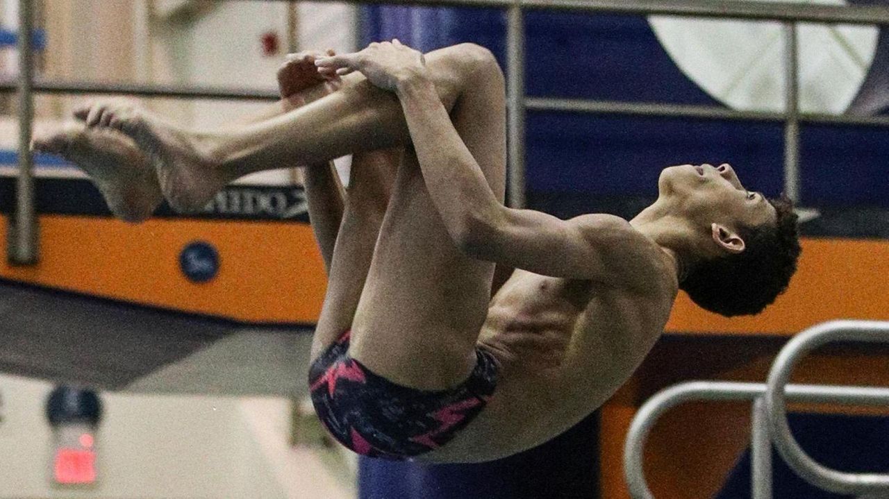great-neck-south-s-nicholas-shen-wins-nassau-boys-diving-championship