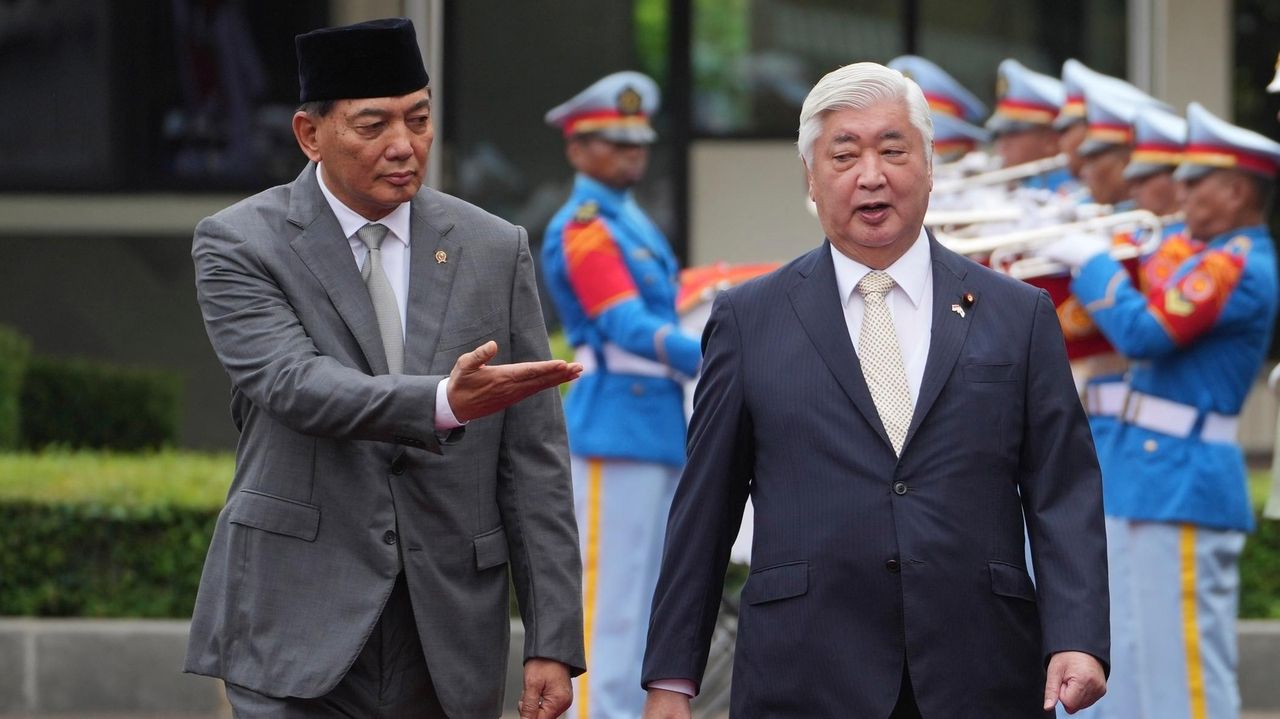 Indonesia and Japan agree to resume stalled talks on transfer of defense equipment